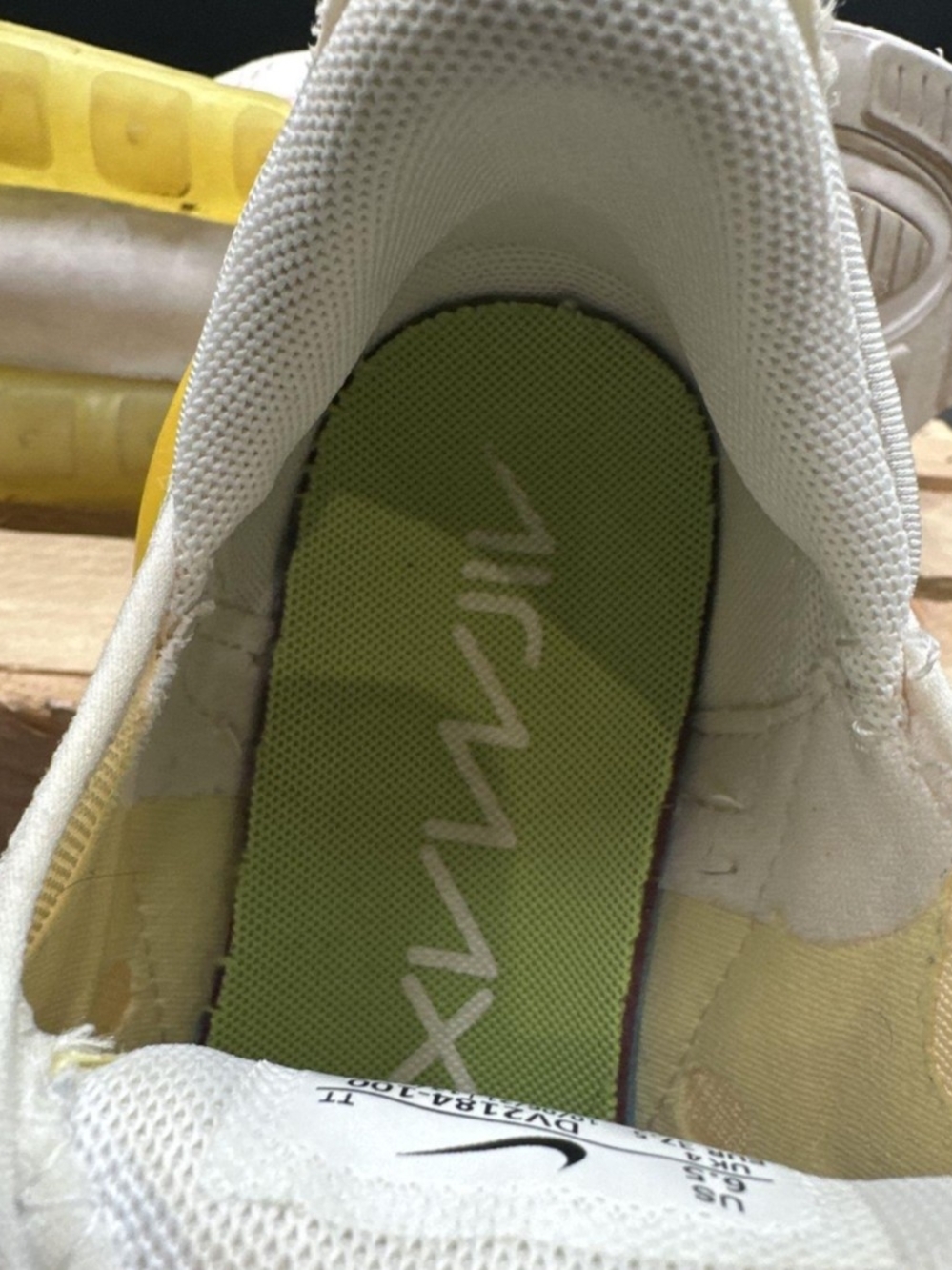 Nike Wmns Air Max 270 'White Yellow Strike' Sneakers Size 6.5 Used Exc - Picture 6 of 8